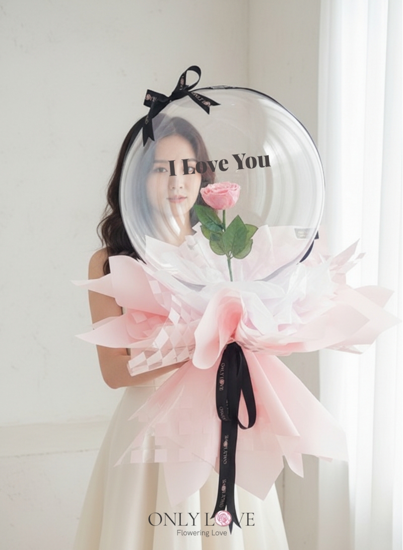 PF006 Preserved Rose Hot Air Balloon Bouquet