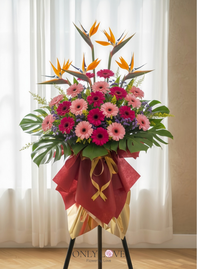 FS137 Opening Flower Wooden Stand