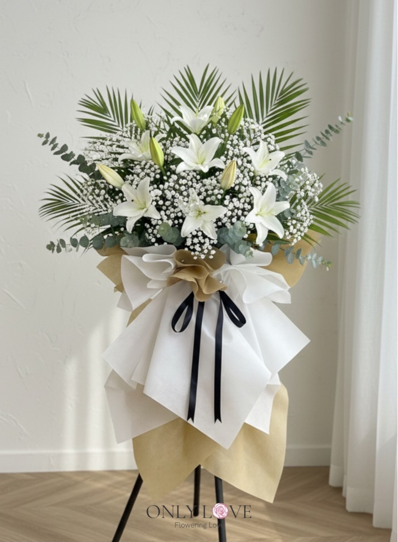 C124 Condolence Sympathy Flower Wooden Stand