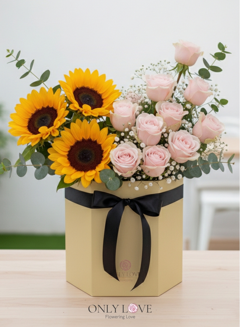 BB122 Sunflowers Roses Flower Bloom Box