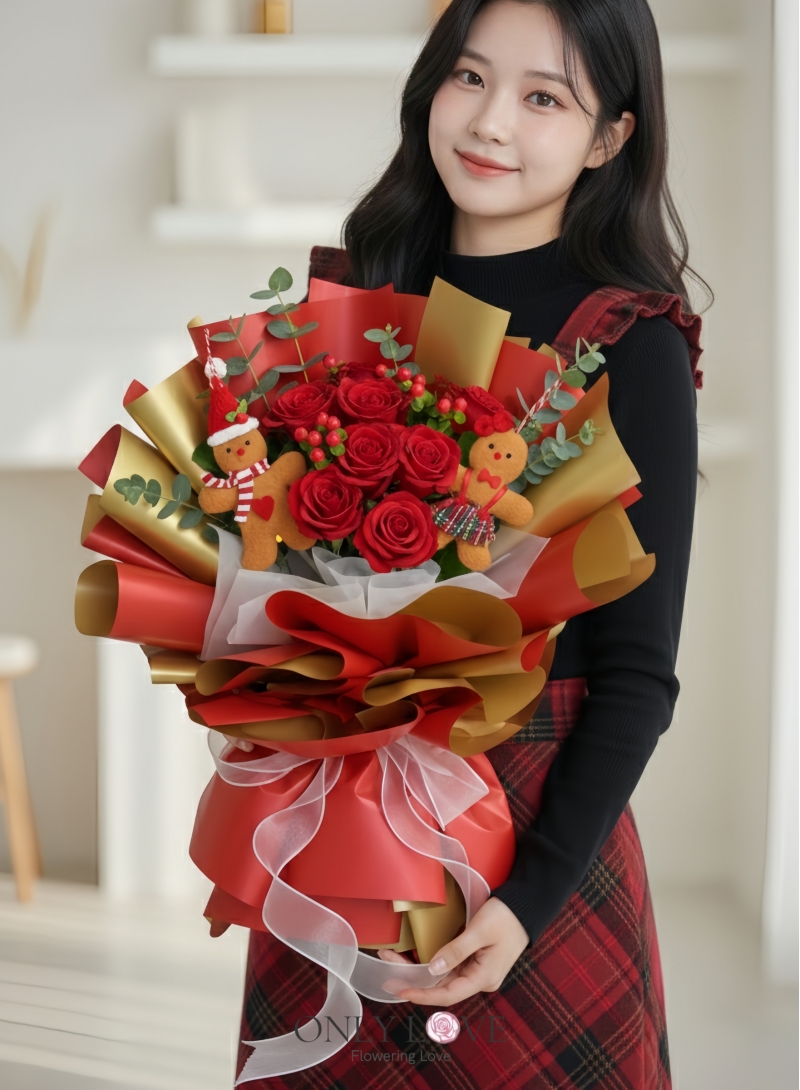CM035 Christmas Rose Bouquet