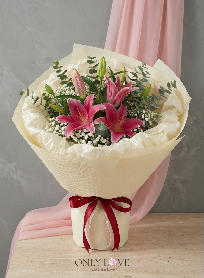 A10 Enchanted Blush Lilies Bouquet (M)