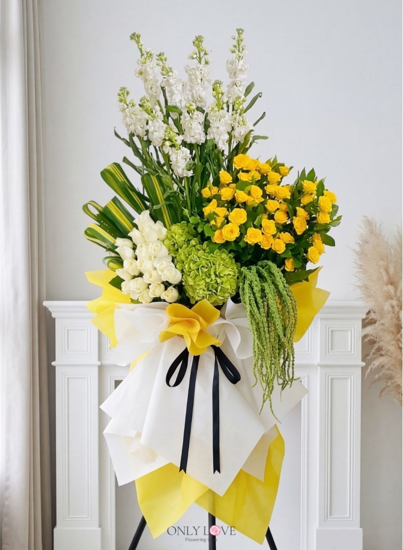 C146 Flower Wooden Stand