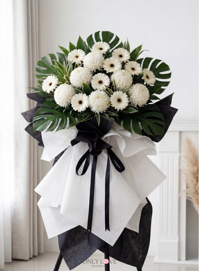 C171 Sympathy Flowers Stand