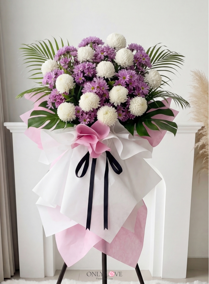 C136 Condolence Flower Box