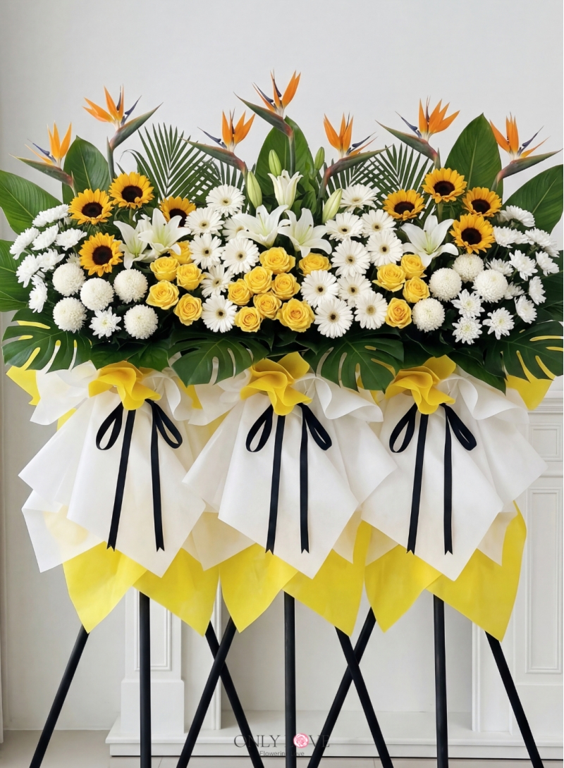 C178 Sympathy Flowers Stand