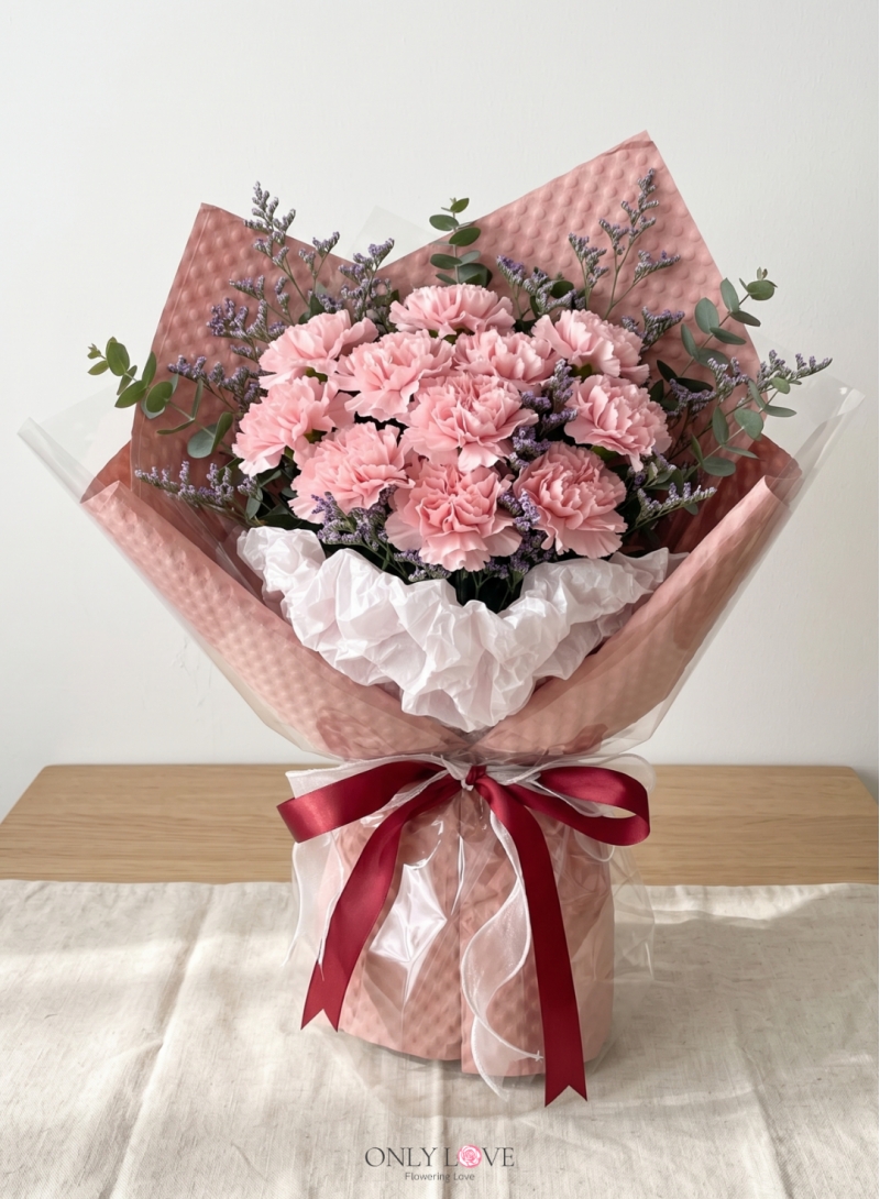 MD038 Carnation Bouquet