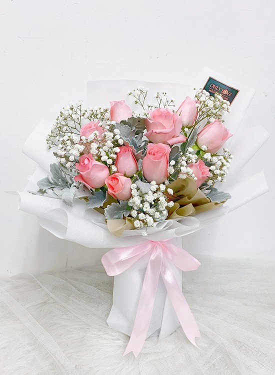 L65 Rose Hand Bouquet | Same day flower delivery to Malaysia | Only