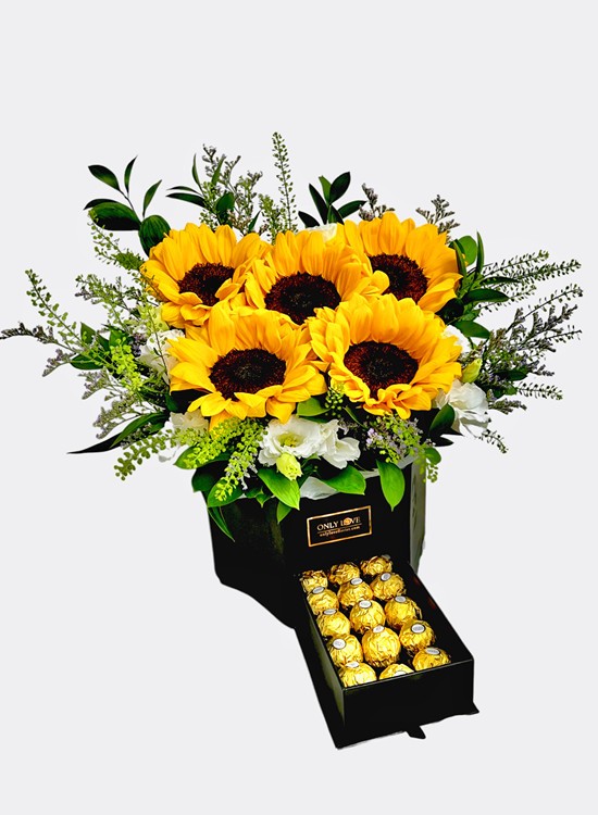 CF017 Choc & Flower Gift Box