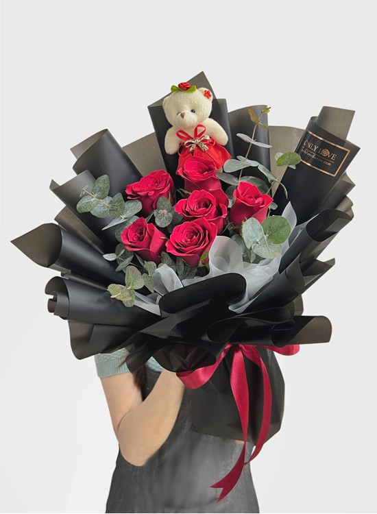 L44 Korean Style Rose Bouquet