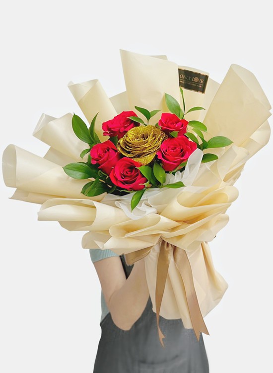 L148 Korean Style Rose Bouquet