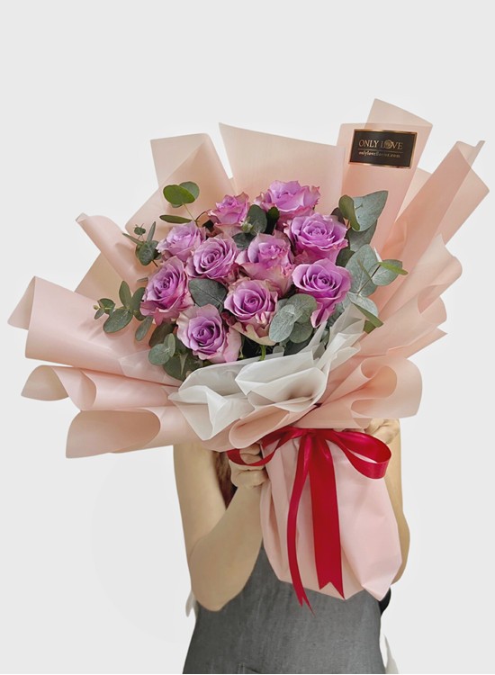 L73 Korean Style Rose Bouquet