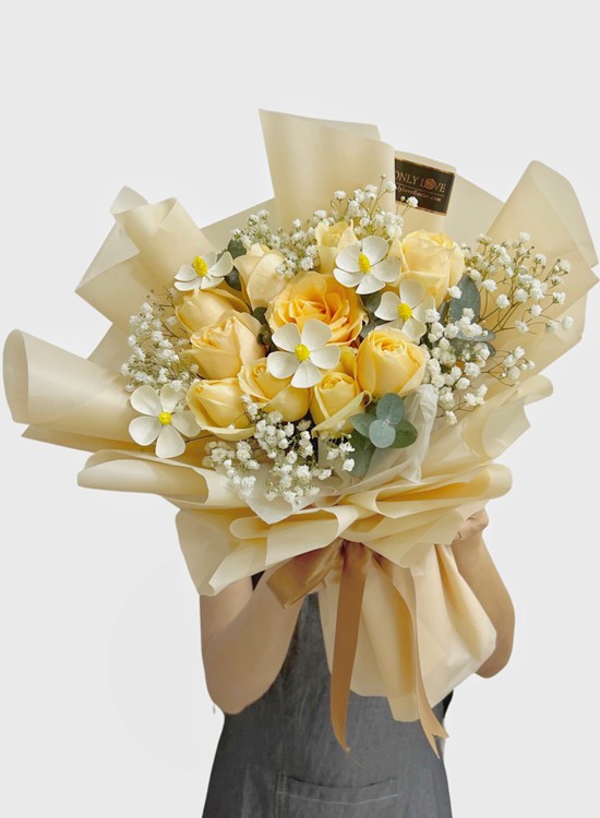 L132 Korean Style Rose Bouquet