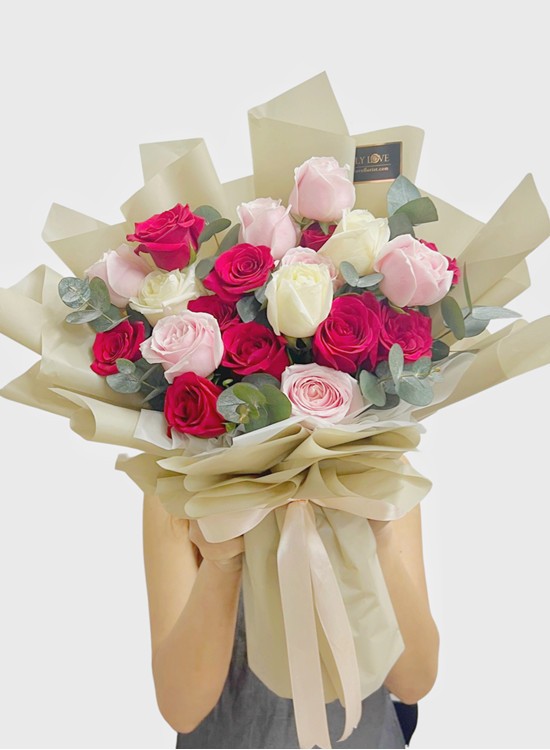L80 Korean Style Rose Bouquet