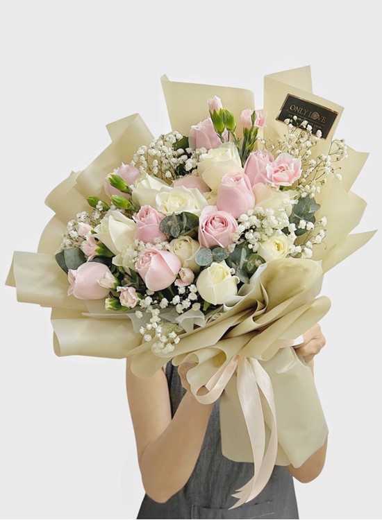 L108 Korean Style Rose Bouquet