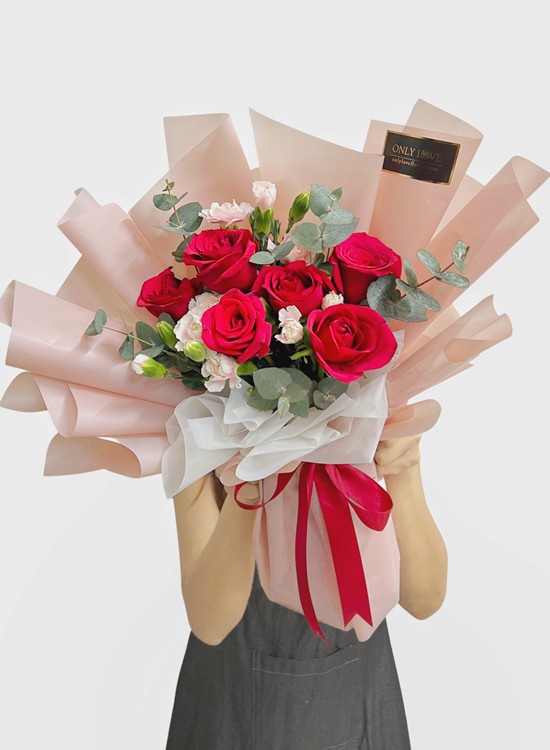 L60 Korean Style Rose Bouquet