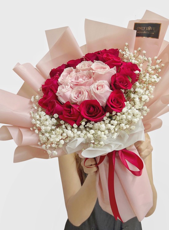 L96 Korean Style Rose Bouquet