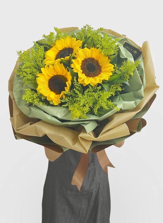 S02 Sunflower Bouquet