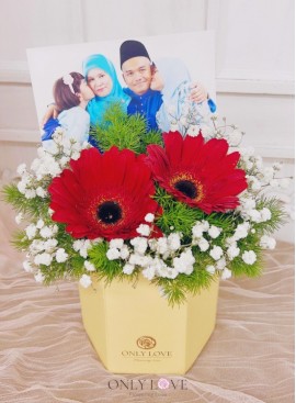 Ferrero Caspia Chocolate Bouquet With Balloon (Johor Bahru Delivery On