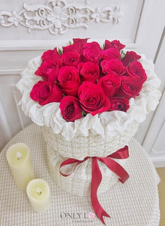 E28 Rose Flower Bouquet