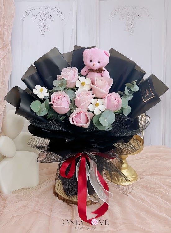 L109 Korean Style Rose Bouquet