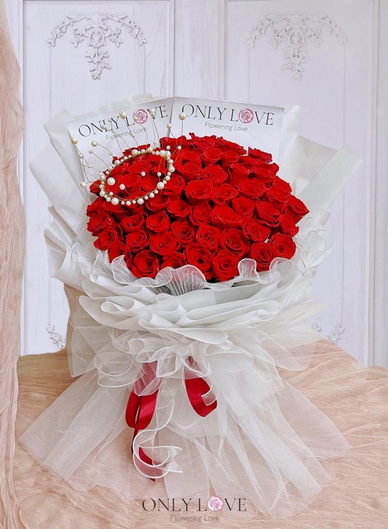 L140 50 or 99 Roses Flower Bouquet