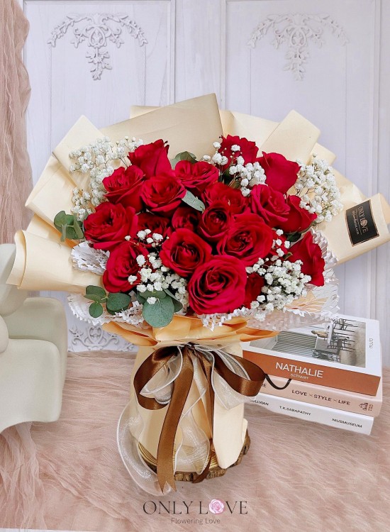 L104 Korean Style Rose Bouquet