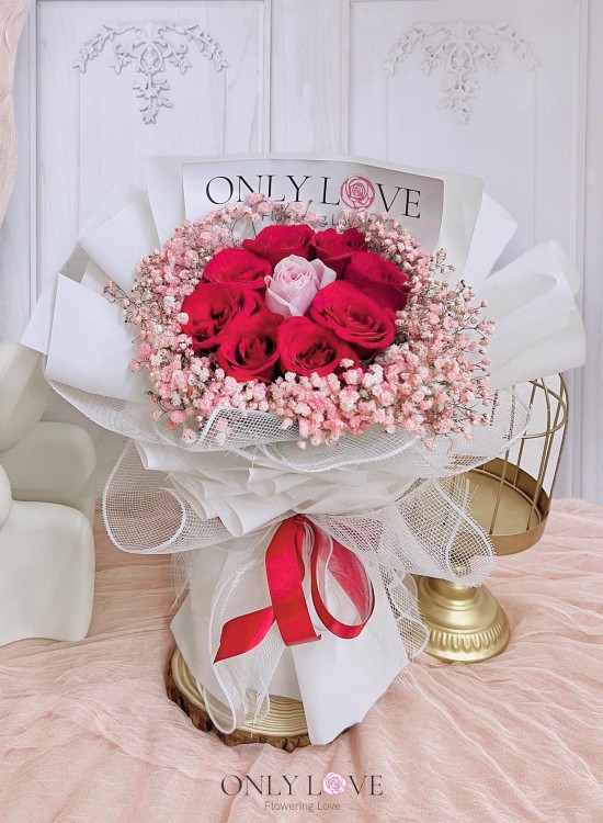 L96 Korean Style Rose Bouquet