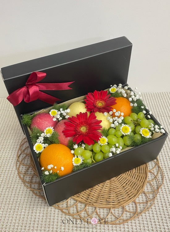 LB18 Flowers & Fruits Gift Box