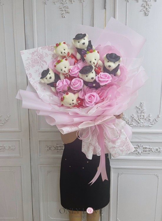 CF037 Soap Rose Couple Bear Bouquet