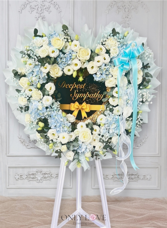 C53 Heart Shaped Wreath Flower Stand (5ft Height)