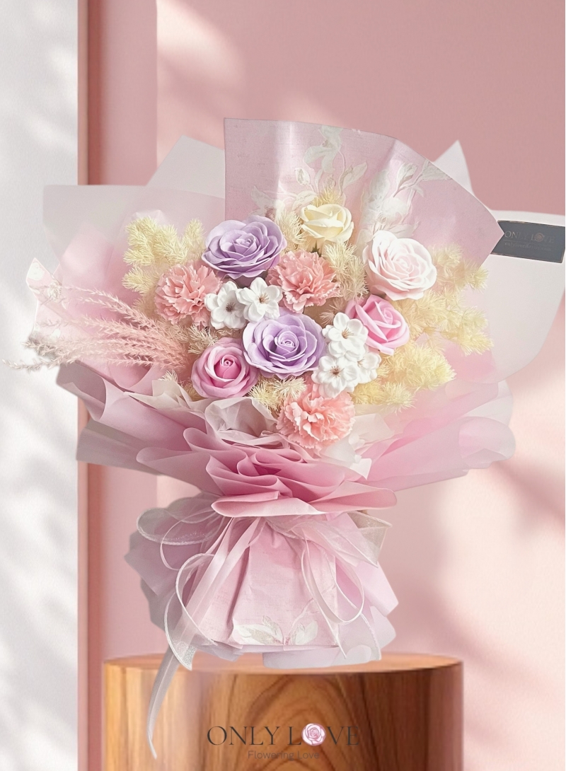SF14 Classic Elegance Soap Flower Bouquet (Artificial)