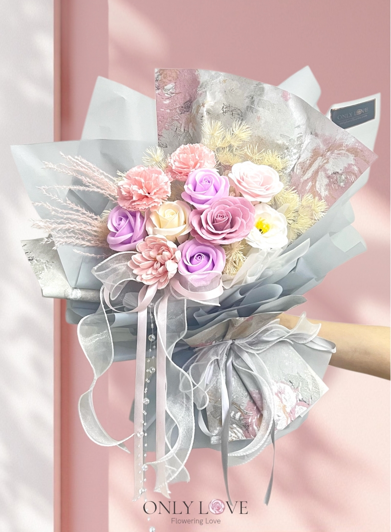 SF06 Classic Elegance Soap Flower Bouquet (Artificial)
