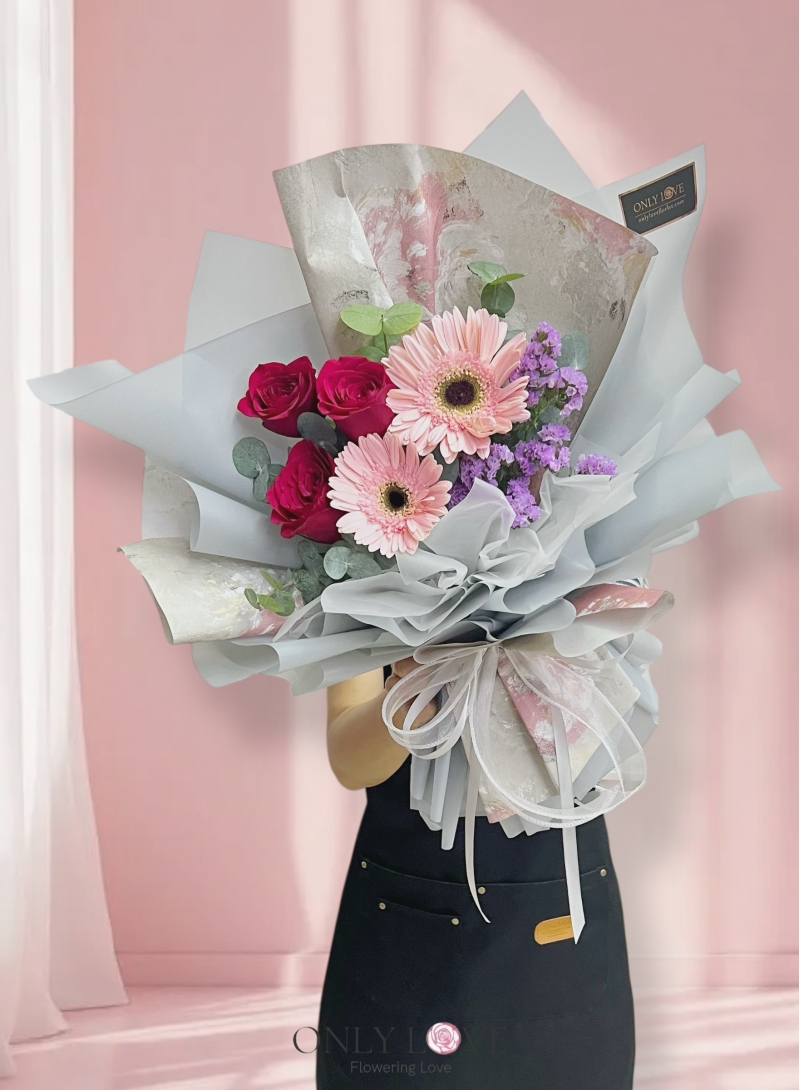 G09 Classic Elegance Rose Gerbera Bouquet