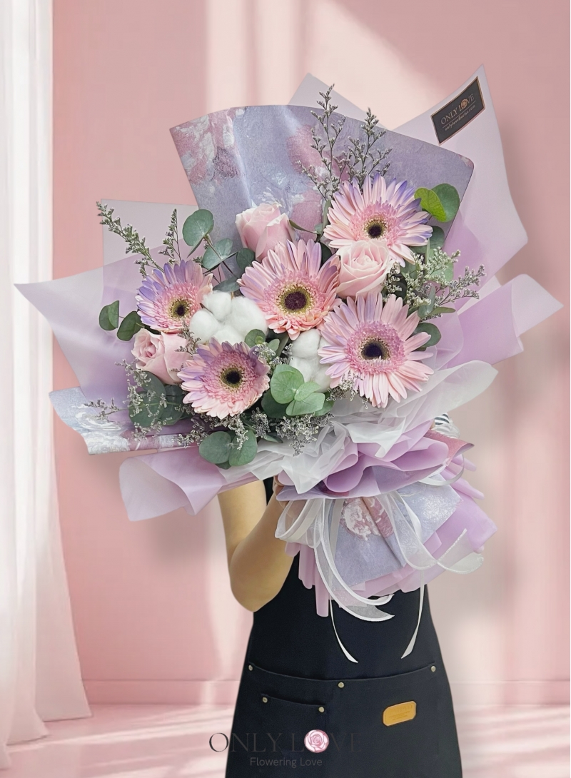 G03 Classic Elegance Rose Gerbera Bouquet