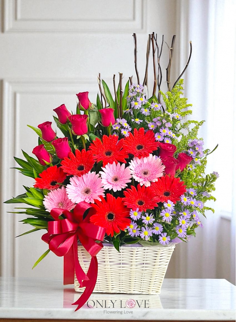 B08 Flower Basket
