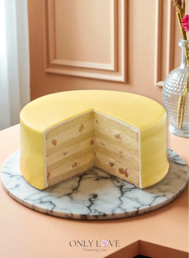 SRC17 White Choc Macadamia Cake