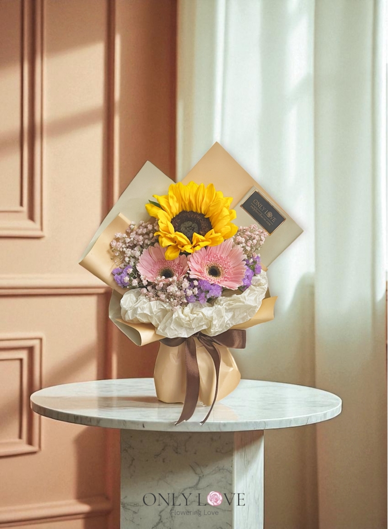 S04 Sunflower Bouquet