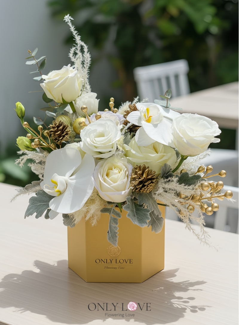 CM019 Flower Bloom Box