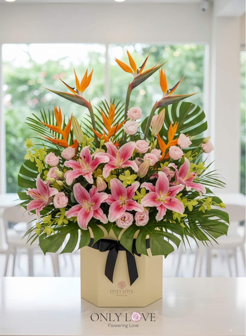 BB056 Luxury Flower Bloom Box