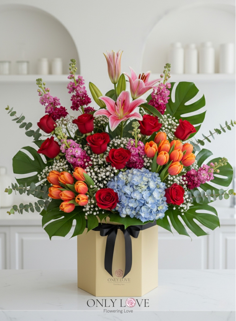 BB101 Luxury Flower Bloom Box