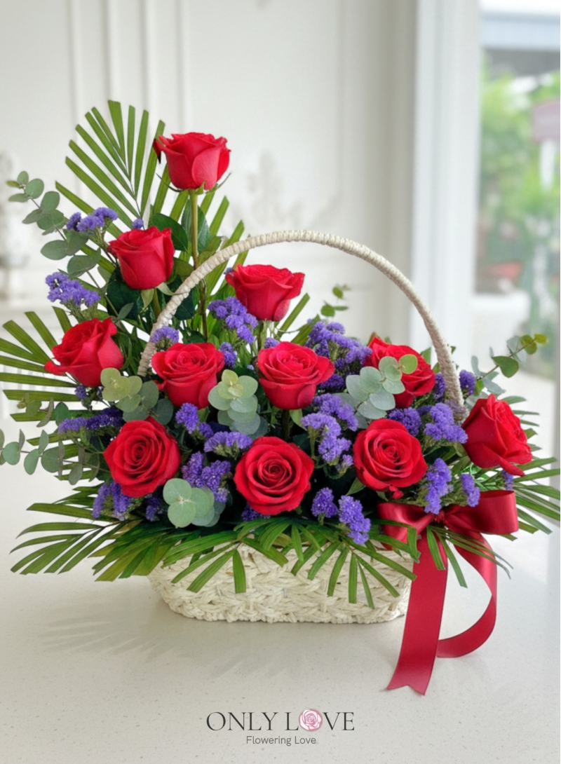 B09 Rose Flower Basket