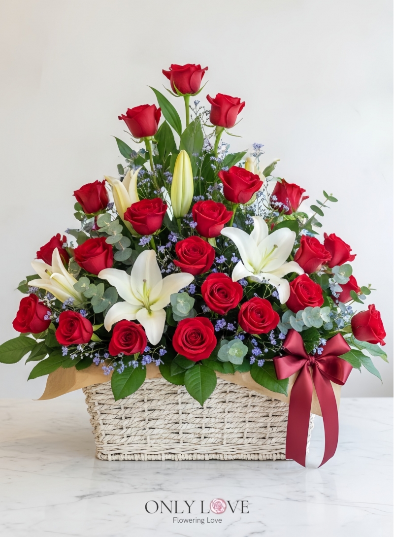 B15 Rose & Lilies Flower Basket