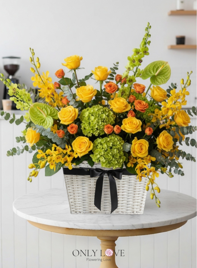 B58 Tropika Orchids Flower Basket
