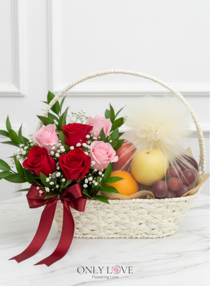 F25 Fruits & Flowers Basket