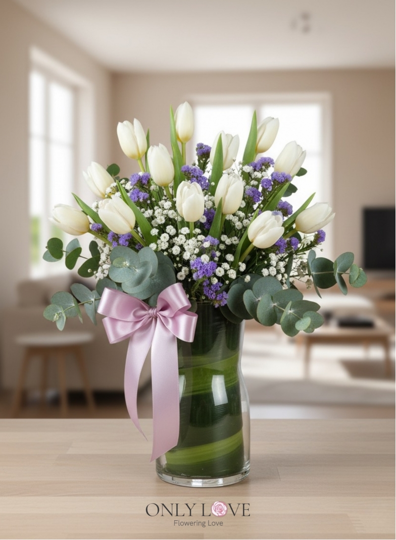 V36 Tulip Flower in Vase