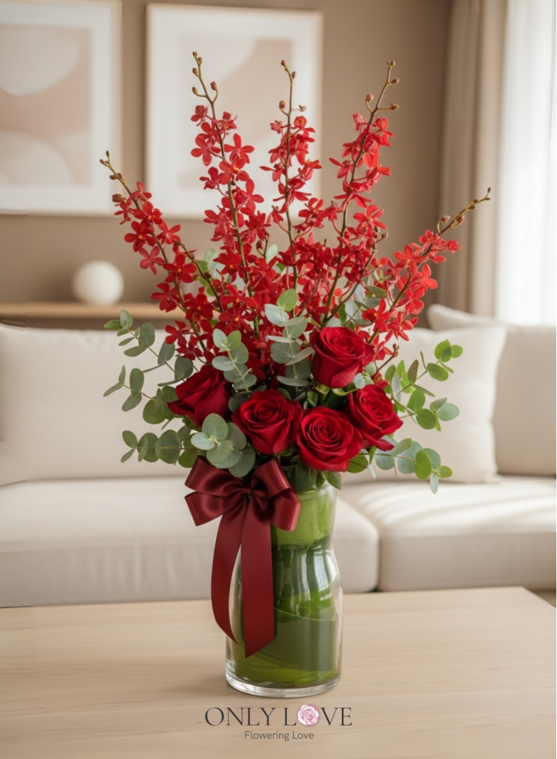 V14 Aranthera Azimah Orchids in Vase