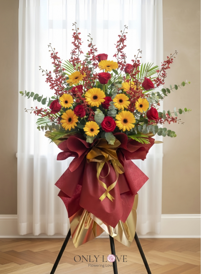 FS103 Opening Flower Wooden Stand